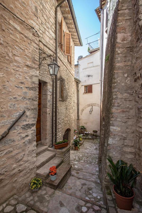 Perla Apartment Spello Exterior photo