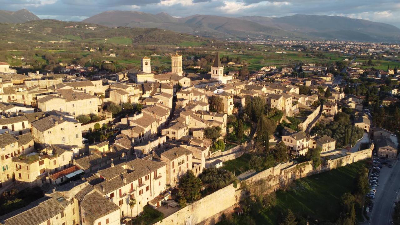 Perla Apartment Spello Exterior photo